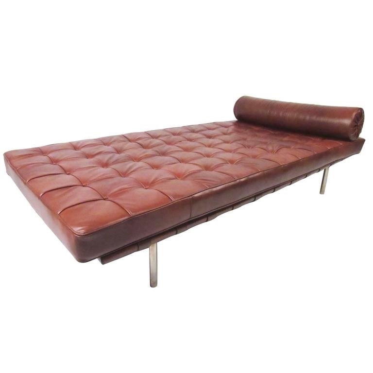 Ludwig Mies vd Rohe style, Daybed Barcelona Pavillion conhaque
