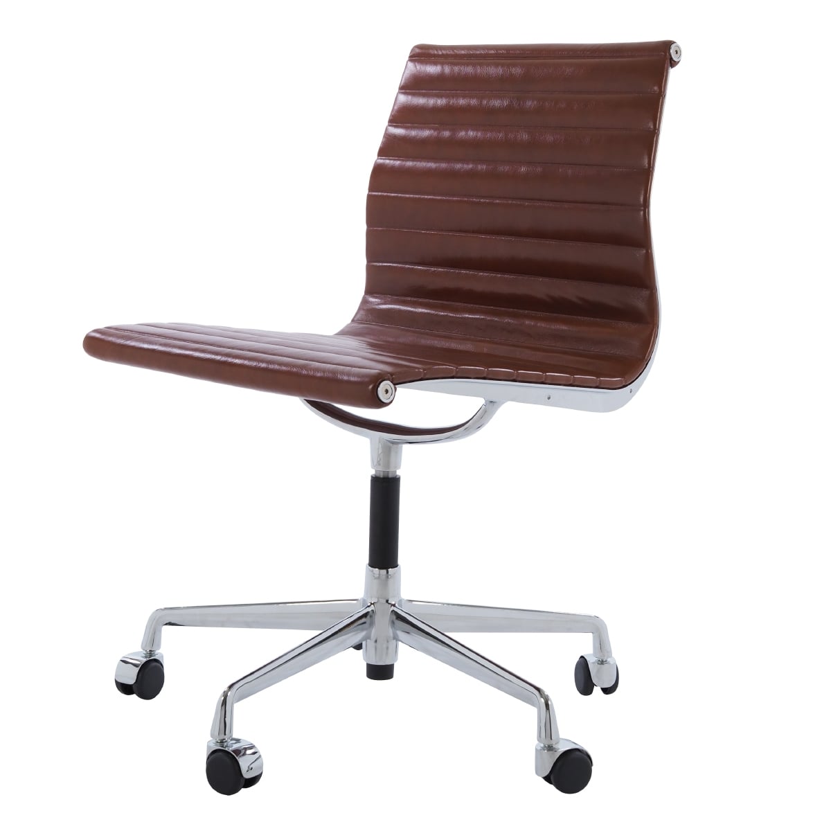 Charles Eames style, Presidente da reunião EA105 Couro antigo